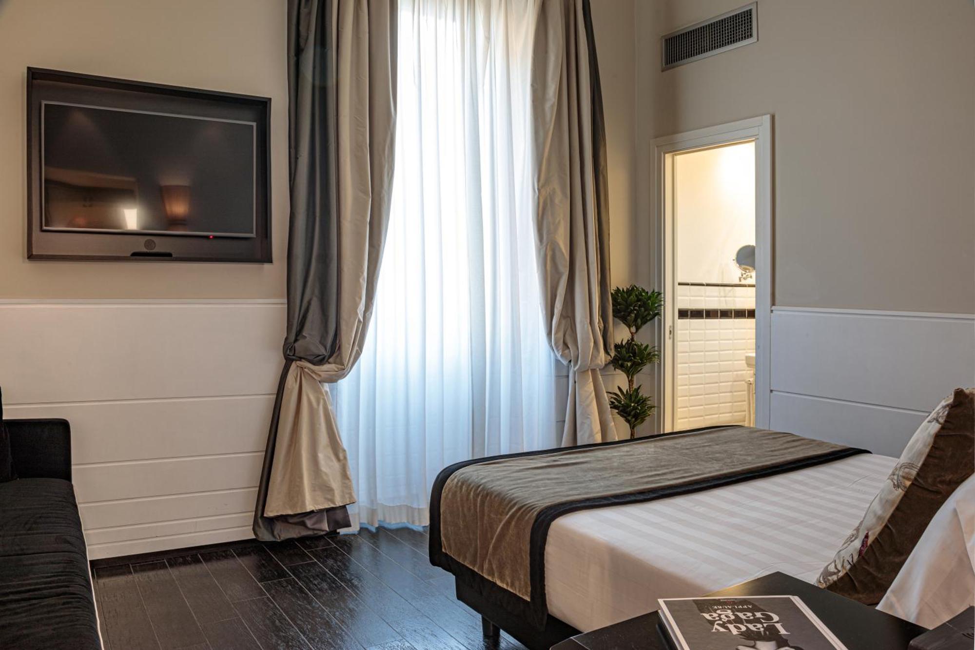 The Independent Suites Рим Экстерьер фото